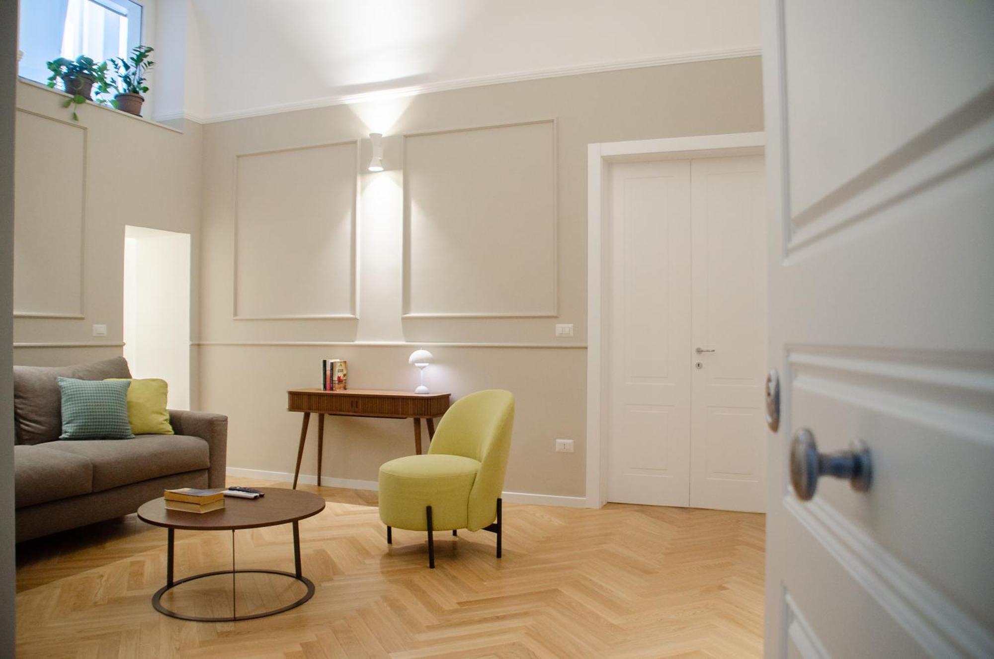Apulialux - San Lorenzo Luxury Apartment Con Jacuzzi In Centro Brindisi Exterior photo