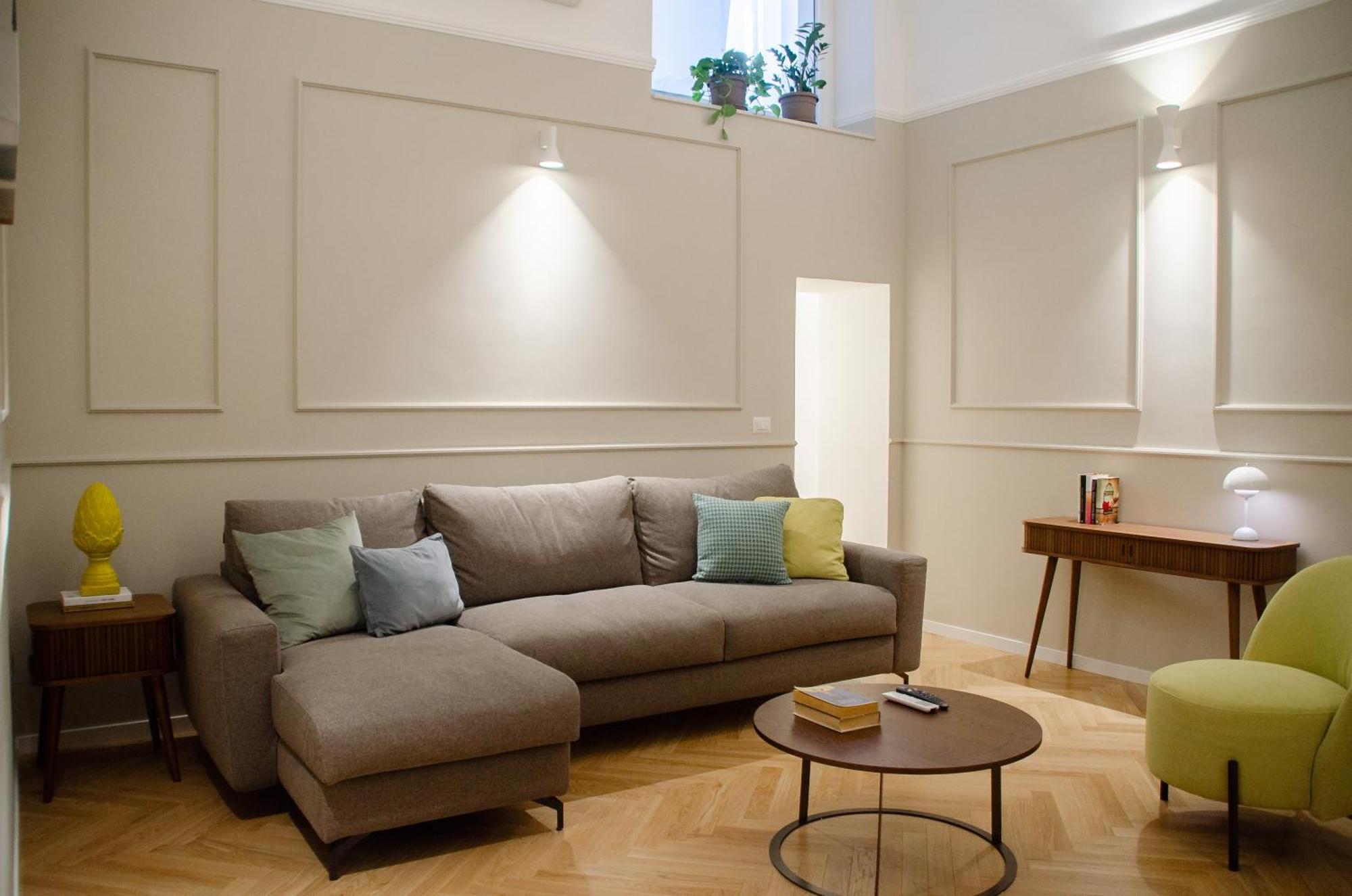 Apulialux - San Lorenzo Luxury Apartment Con Jacuzzi In Centro Brindisi Exterior photo